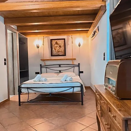 σπίτι στον κήπο Apartment Kalamata